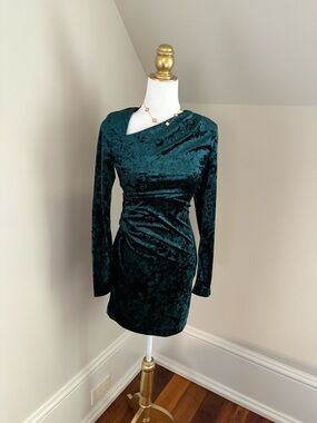 RD Style Emerald Green Velvet Ruched Long-Sleeve Mini Dress